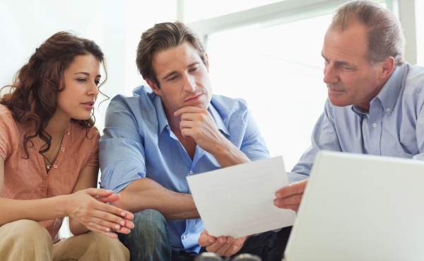 Qui contacter pour estimer une maison ? 3 déterminer la valeur de la maison avec un agent immobilier