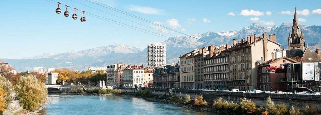 Grenoble : Quand faire appel à un expert immobilier ?