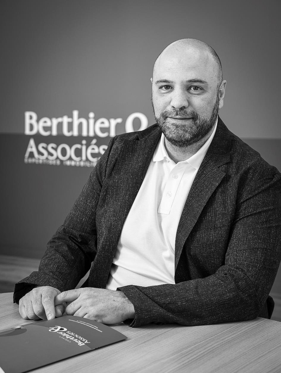 Experts immobiliers à Paris 2 Franck Chanal - Expert immobilier agréé près la cour d'appel de Grenoble et la cour administrative d'appel de Lyon