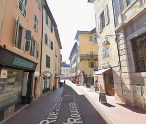 Valeur locative d'un fonds de commerce de salon de thé à Annecy, 9 Rue Jean-Jacques-Rousseau 3 jj r